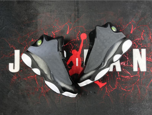 Air Jordan 13 Black Anthracite-Hyper Pink